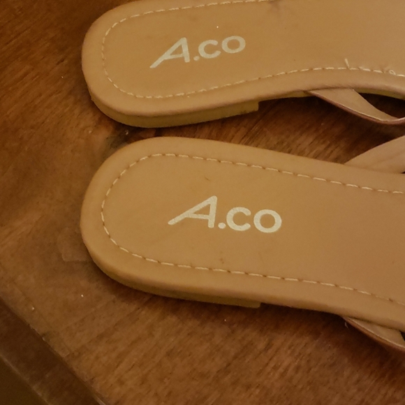 Sandals - Picture 3 of 3